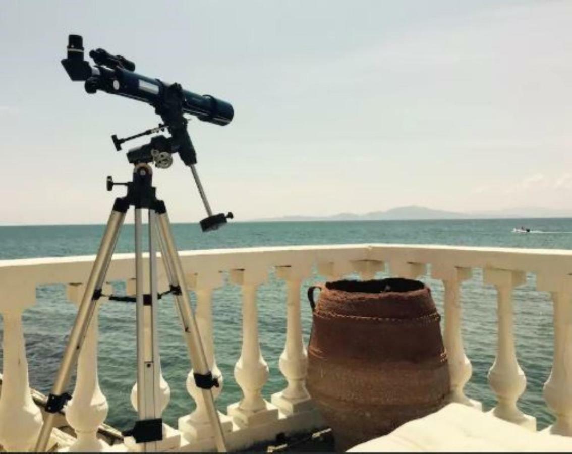 Villa Rena In Front Of The Sea อาร์คูดี ภายนอก รูปภาพ